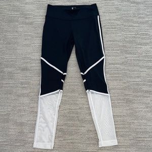 Beautiful Yoga Pants!